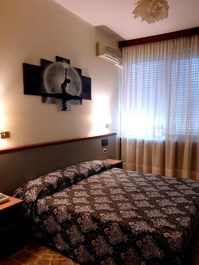H&L Hotel Cinisello Balsamo 3*,  Italy