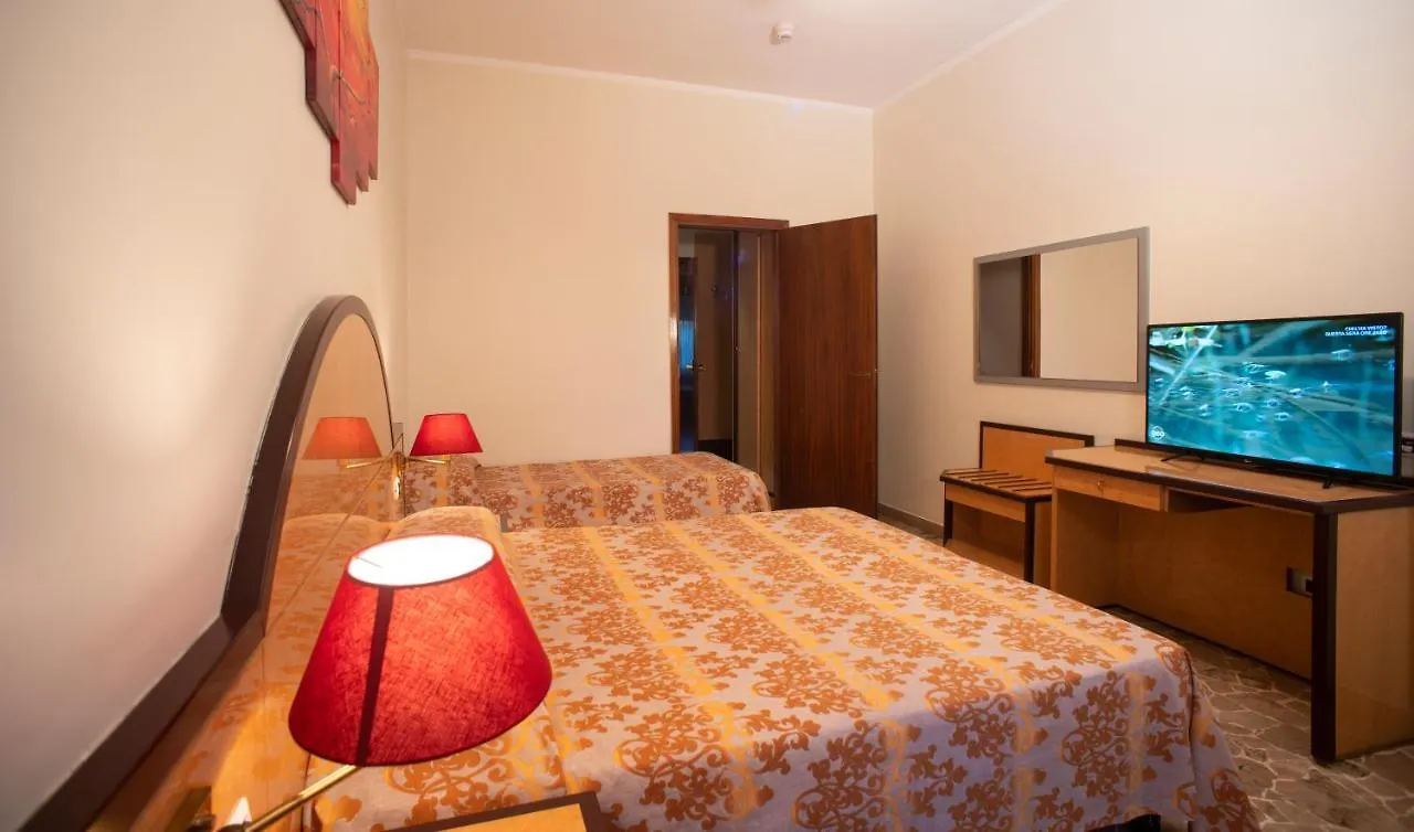 ***  H&L Hotel Cinisello Balsamo Italy
